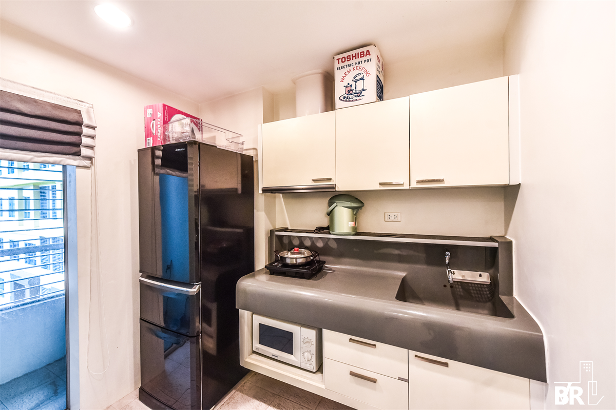 picture Convenient Travel, Great Value per Square Meter Q House Condo Sathorn near BTS Krung Thonburi - 10/10