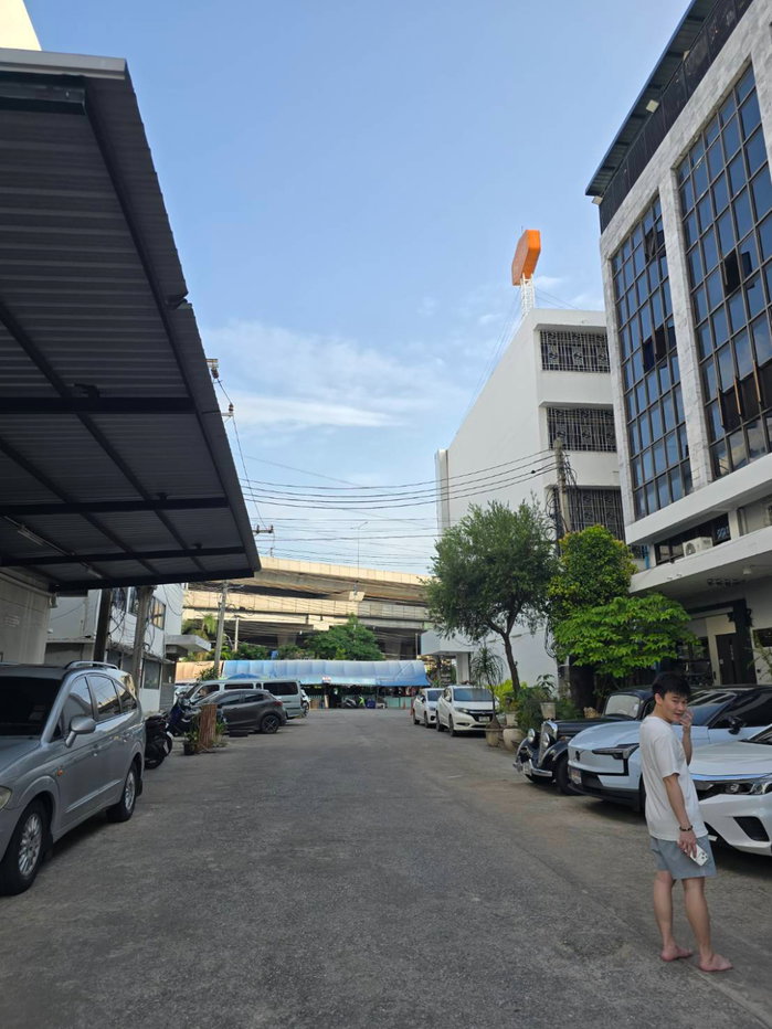 รูป 📌เจ้าของขายเอง📌 ขายตึกแถว อาคารพาณิชย์ 4.5 ชั้น ถนนพระราม 2 ซอย 30 มีที่จอดรถ เหมาะทำออฟฟิต - รูปที่ 3/13