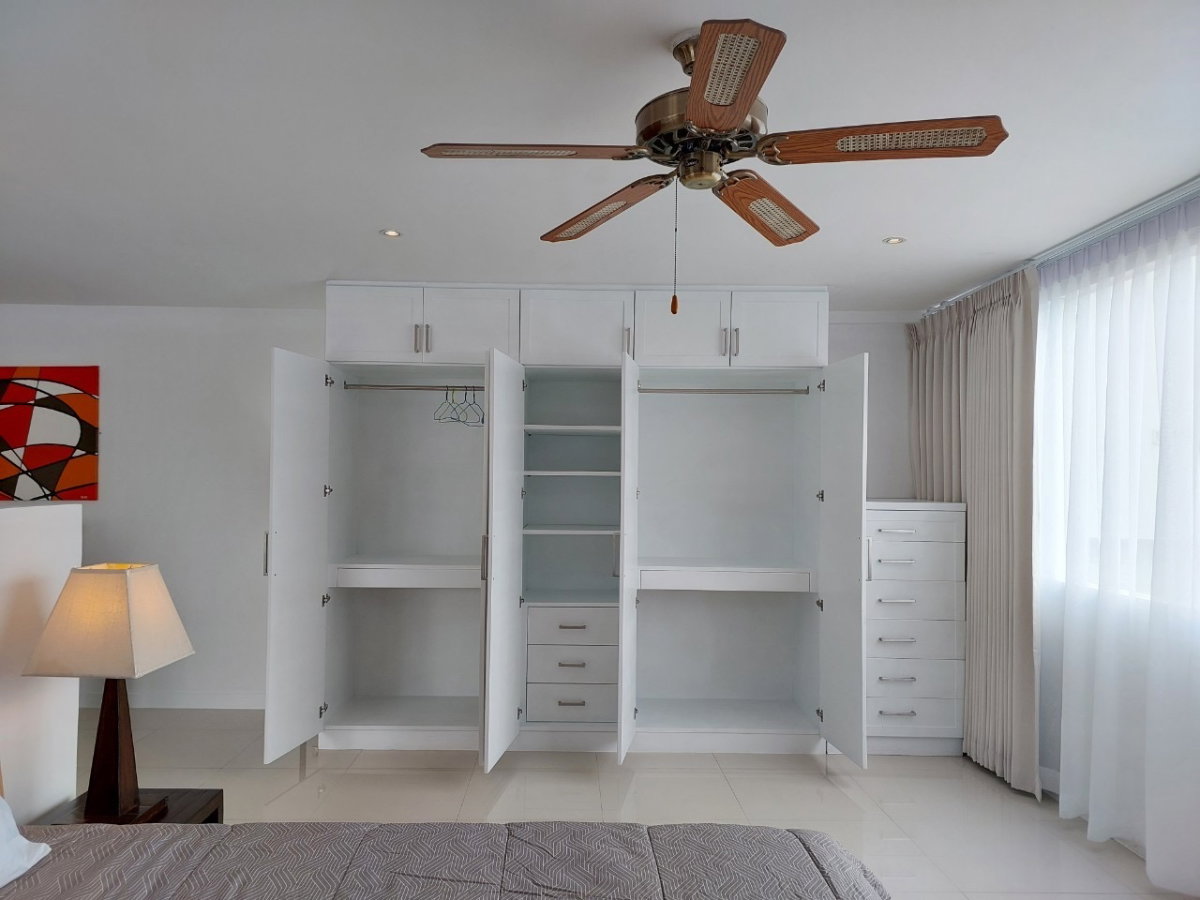 picture Stunning Mountain view condo just 200 m. from MAYA mall, Chiang Mai - 7/13