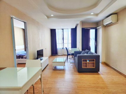Selling Trams condo Jed yod , near Nimman , Maya Mall Tel. 082-3899314 (Boo)