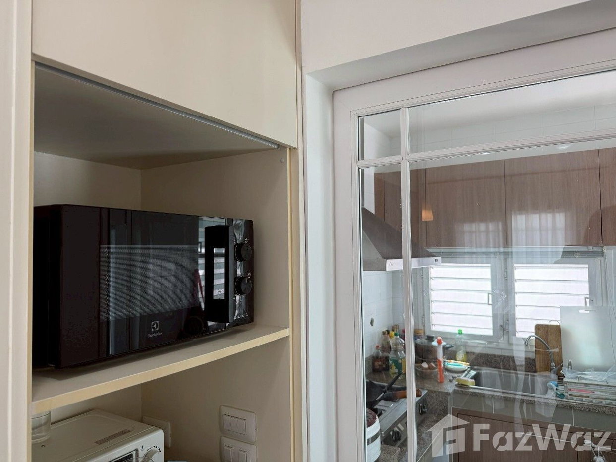 picture Stylish Living on A Peaceful Phuket Hillside 5367665 - 20/21