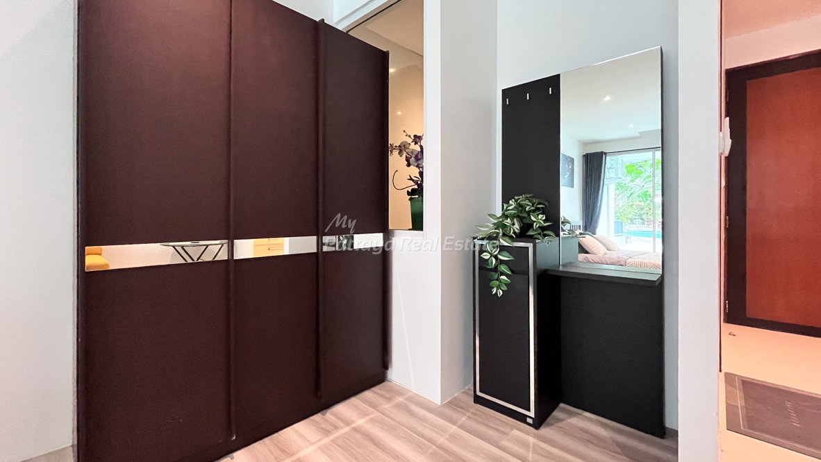picture 🛏️ Studio - 🛁 1 Bath - 🏙️ Pool View - 🇹🇭 THAI name - 🏢 Diamond Suites Resort Pattaya - Ref: DS42 - 4/12
