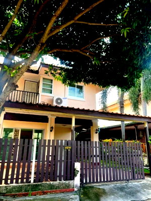 เช่าบ้านเดี่ยว ชลบุรี : บ้านเดี่ยวให้เช่า โซนเขาขยาย – บ่อวิน
หมู่บ้านมนตรา หลังใหญ่ พื้นที่เยอะที่สุดในหมู่บ้าน 
