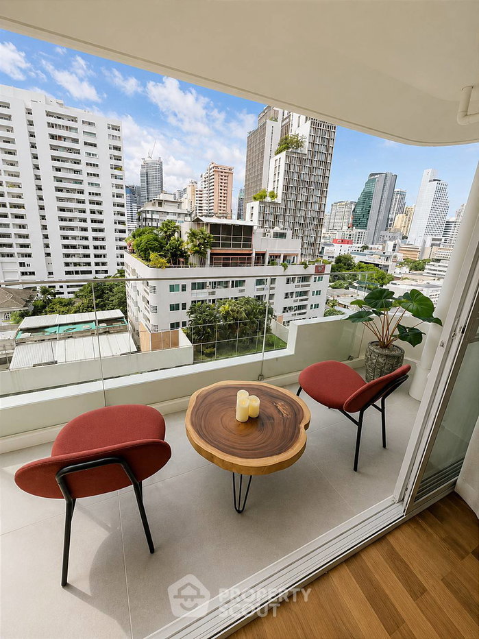 picture 4-BR 236 Sqm Condo At DS Tower 1 Near BTS Phrom Phong (ID 3191314) - 9/18