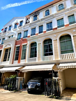 Townhouses for rent วิทยาลัยอาชีวศึกษาเอี่ยมละออ : 📌 For Rent 4-story Townhouse BAAN KLANG KRUNG SATHORN-NARATHIWAS 3 bedroom 5 bathroom