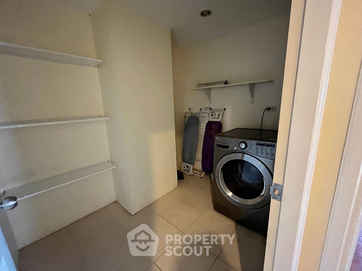 picture Spacious 2-BR 144 Sqm | Silom Condominium 100m To BTS Sala Daeng (ID 513138) - 11/15