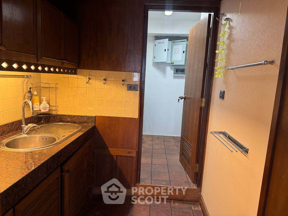 รูป 2 ห้องนอน 128 ตร.ม. คอนโด Diamond Tower ใกล้ BTS ช่องนนสี่ 90 ม. (ID 566578) - รูปที่ 18/18