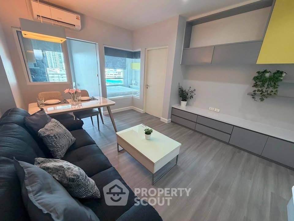 picture 1-BR Condo At The Room Ratchada-Ladprao Near MRT Ratchadaphisek (ID 3191349) - 1/6