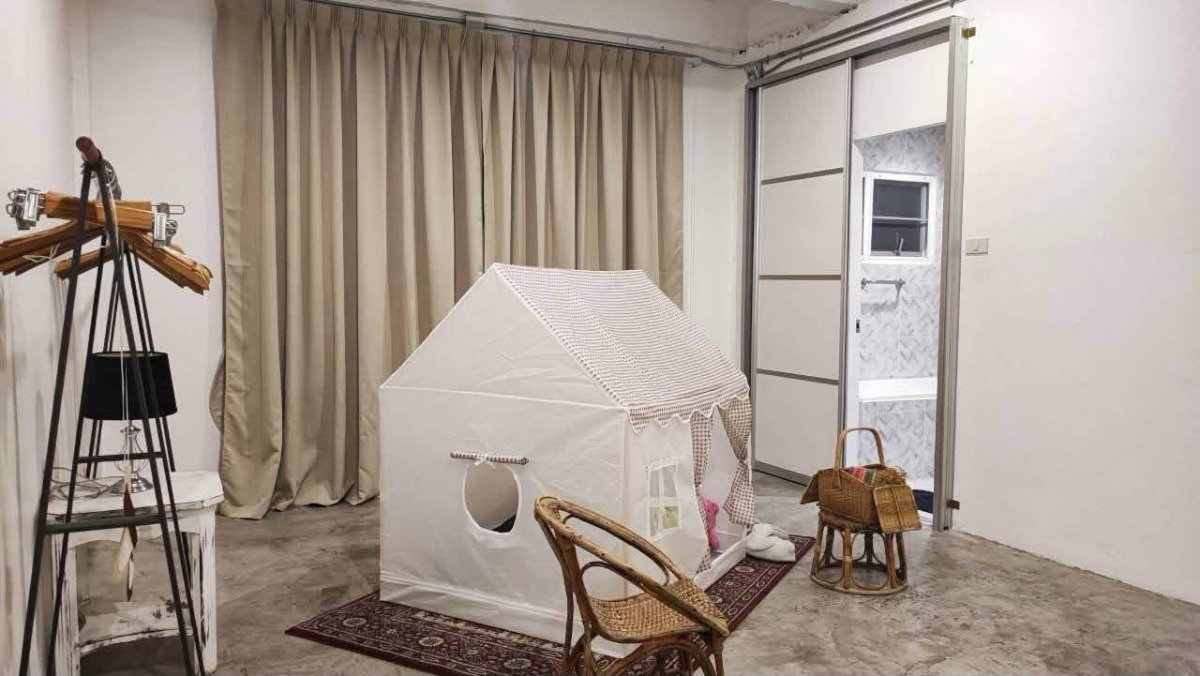 รูป 🏡✨ FOR RENT หมู่บ้าน 84 แมนชั่น – ซอยประดิษฐ์มนูธรรม 5 3 ห้องนอน 3 ห้องน้ำ ใกล้ MRT ลาดพร้าว 71 เพียงประมาณ 900 เมตร - รูปที่ 12/16