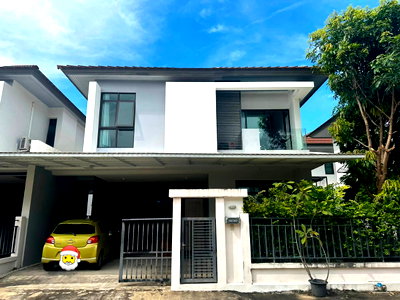 เช่าบ้านเดี่ยว เขตสะพานสูง : 🏡✨ FOR RENT | AURA RAMKHAMHAENG 94 3 ห้องนอน 3 ห้องน้ำ บ้านเดี่ยว 2 ชั้น เฟอร์นิเจอร์ครบ พร้อมเข้าอยู่ ✔️ สามารถเลี้ยงสัตว์ได้
