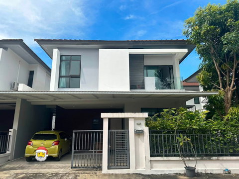 🏡✨ FOR RENT | AURA RAMKHAMHAENG 94 3 ห้องนอน 3 ห้องน้ำ บ้านเดี่ยว 2 ชั้น เฟอร์นิเจอร์ครบ พร้อมเข้าอยู่ ✔️ สามารถเลี้ยงสัตว์ได้