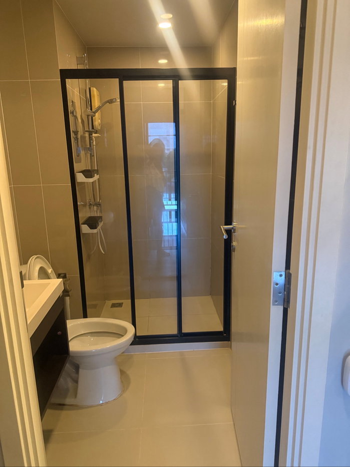 picture FOR SALE: Monte Rama 9 – Modern 1-Bedroom Condo in Ramkhamhang Location - 4/7