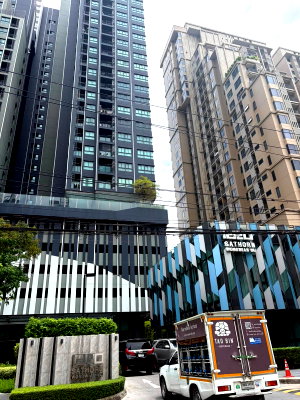 Condos for rent :  IDEO SATHORN - WONGWIAN YAI — 🧘 1BR High Floor, Studio Pilates Inside Condo, Near BTS & ICONSIAM!