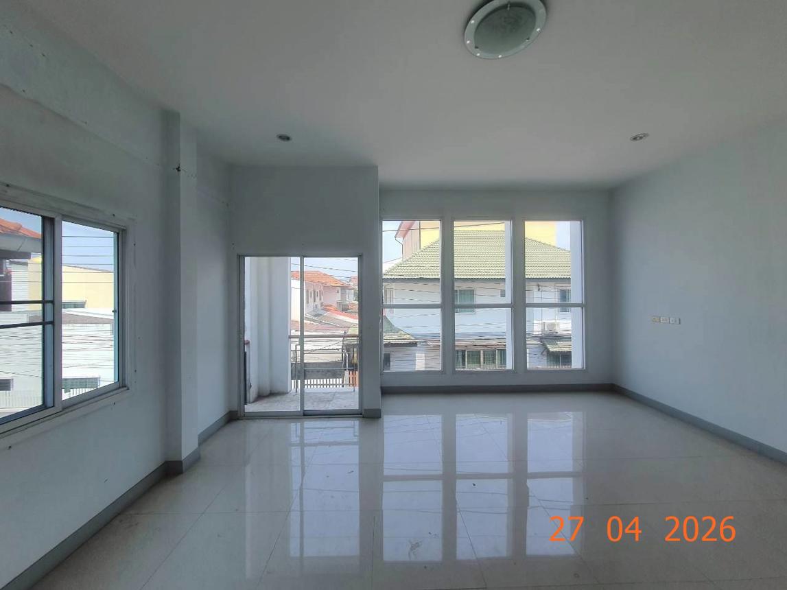 picture SHOP HOUSE 74.7 Sq.w. Muang Chiang Mai Chiang Mai for 8.2M - 65/77