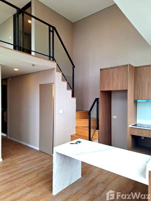 Condos for sale : Unblocked City Panoramic Views Corner Balcony Unit 1836222