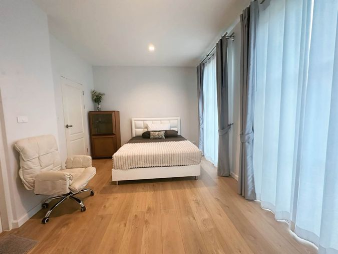 4-bed house for rent, 260 sqm, 50 sq wah, Laddarom Chatuchot 15