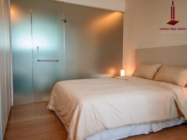 picture ✨ For Sale: Siamese ThirtyNine Condo ✨ 💰 Only 6,000,000 THB - 2/4