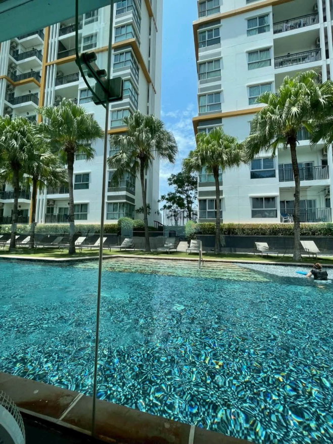 picture ðĨ Corner unit, 20th floor with a beautiful view! 35 sq.m. for just 9,980 Baht ðĨ If you're looking for a spacious, comfortable unit with - 7/8