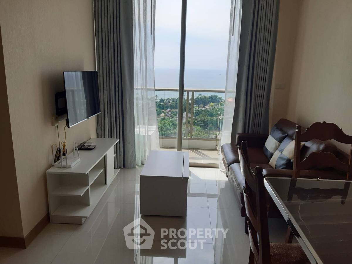 picture High-Floor 2-BR 59 Sqm At The Riviera Jomtien (ID 1524525) - 1/7