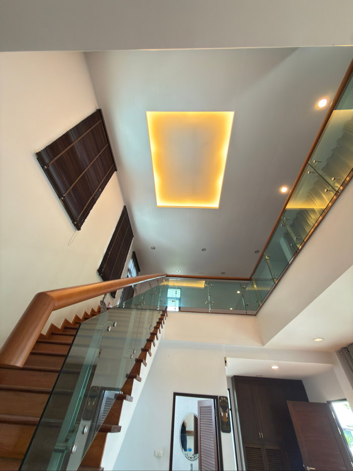 picture A large, luxurious detached pool villa ✨ on a 161.6 sq.m. plot of land, featuring a large koi pond that can be renovated into a swimming pool. - 9/26