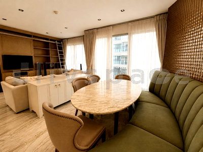 Condos for rent : ▚ L05C05ツ FOR RENT: The Emporio Place 2 Bed 2 Bath 101sqm Celebrity-Style Decor Walk-in Closet✨