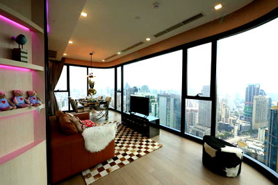 คอนโดให้เช่า : ให้เช่าคอนโด แอชตัน อโศก อาคาร 1 ชั้น 42 3 ห้องนอน ขนาด 100.00 ตรม ใกล้ Terminal 21