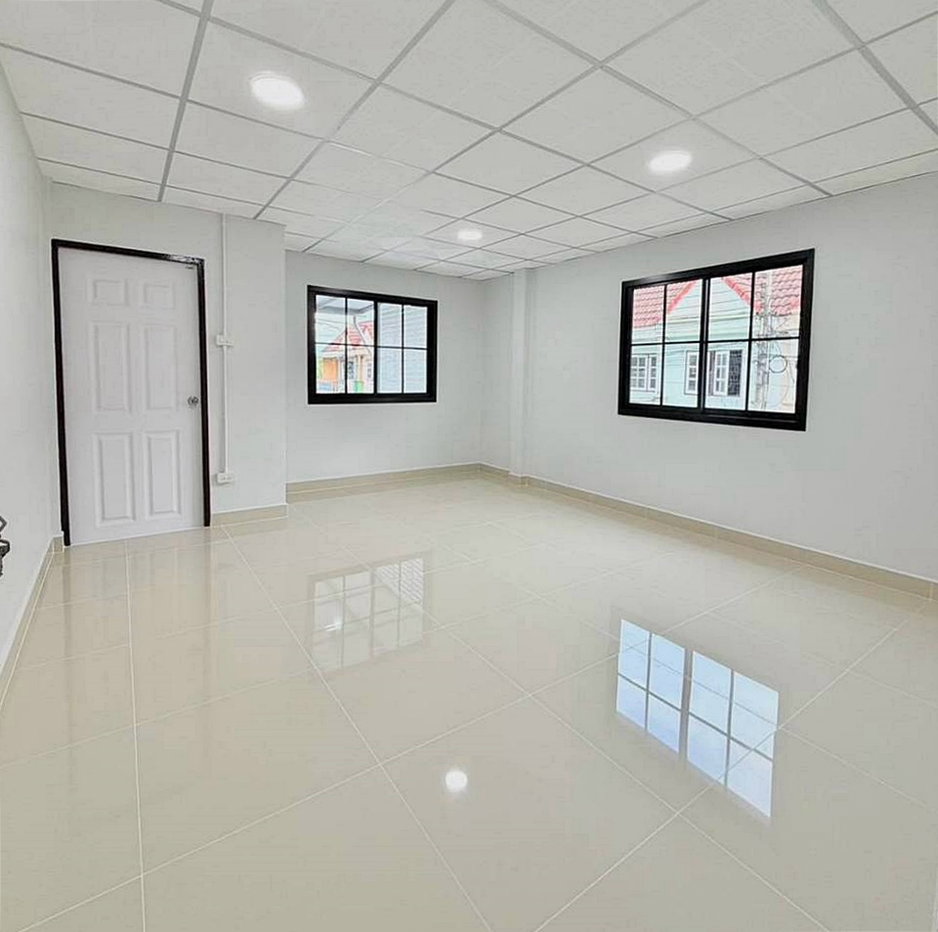รูป บ้านสวย  หลังมุม มีระเบียงหน้าบ้าน #หมู่บ้าน ป.ผาสุข นิเวศน์ บางบัวทอง ใกล้เซ็นทรัล เวสเกต - รูปที่ 17/23