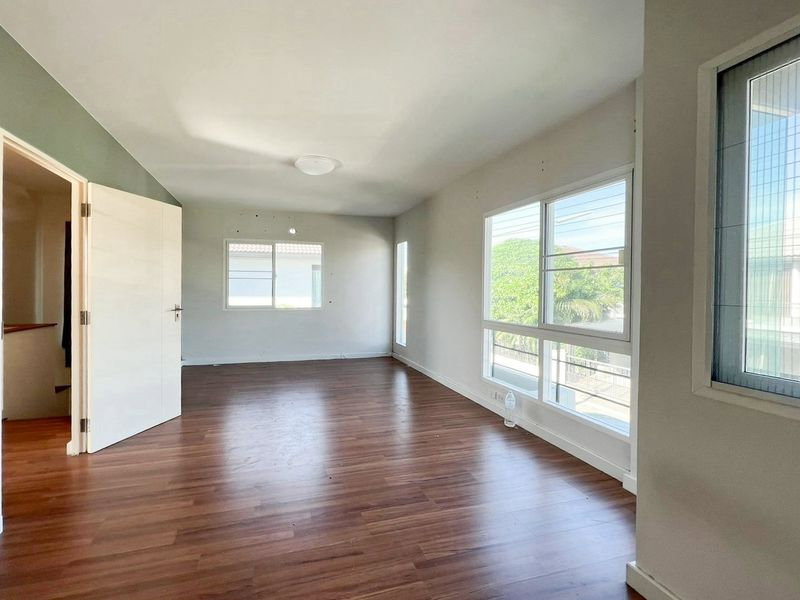 picture Chaiyapruk Phutthamonthon Sai 5 / 3 Bedrooms #HPHU107 - 7/9