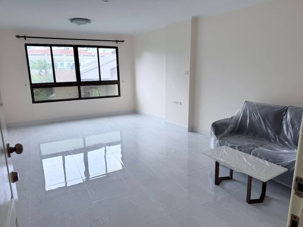 💥SL-9427💥ขายคอนโด ห้องสวย ราคาดี ลุมพินี เพลส นราธิวาส 24👉แอดไลน์ @cozycondo
