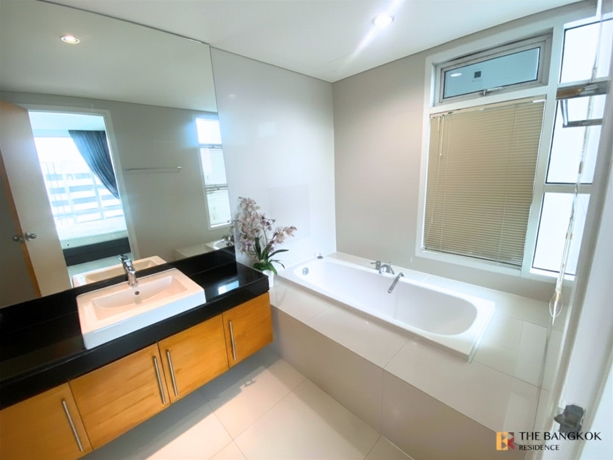 รูป เช่าคอนโด 💎 Fullerton Sukhumvit 3นอน 172ตร.ม. 95k 💎 ห้องใหญ่ ทำเลดีติดถนนสุขุมวิท คุ้มราคา ใกล้ BTS เอกมัย - รูปที่ 10/10