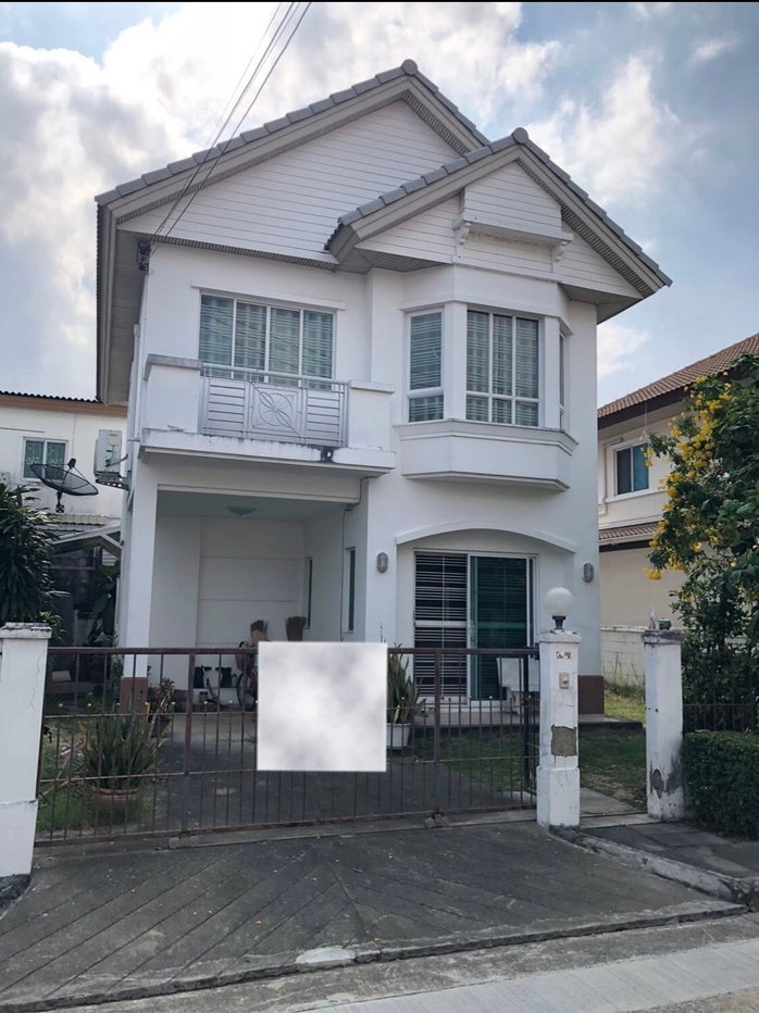 รูป 🏠 ขาย บ้านแฝด หมู่บ้านชวนชื่น เพชรเกษม 81 (เฟส 2) แปลงสวย ทำเลเงียบสงบ ไม่มีรถจอดขวางหน้าบ้าน✅ เดินทางสะดวกเข้า-ออกได้หลายเส้นทาง - รูปที่ 1/9