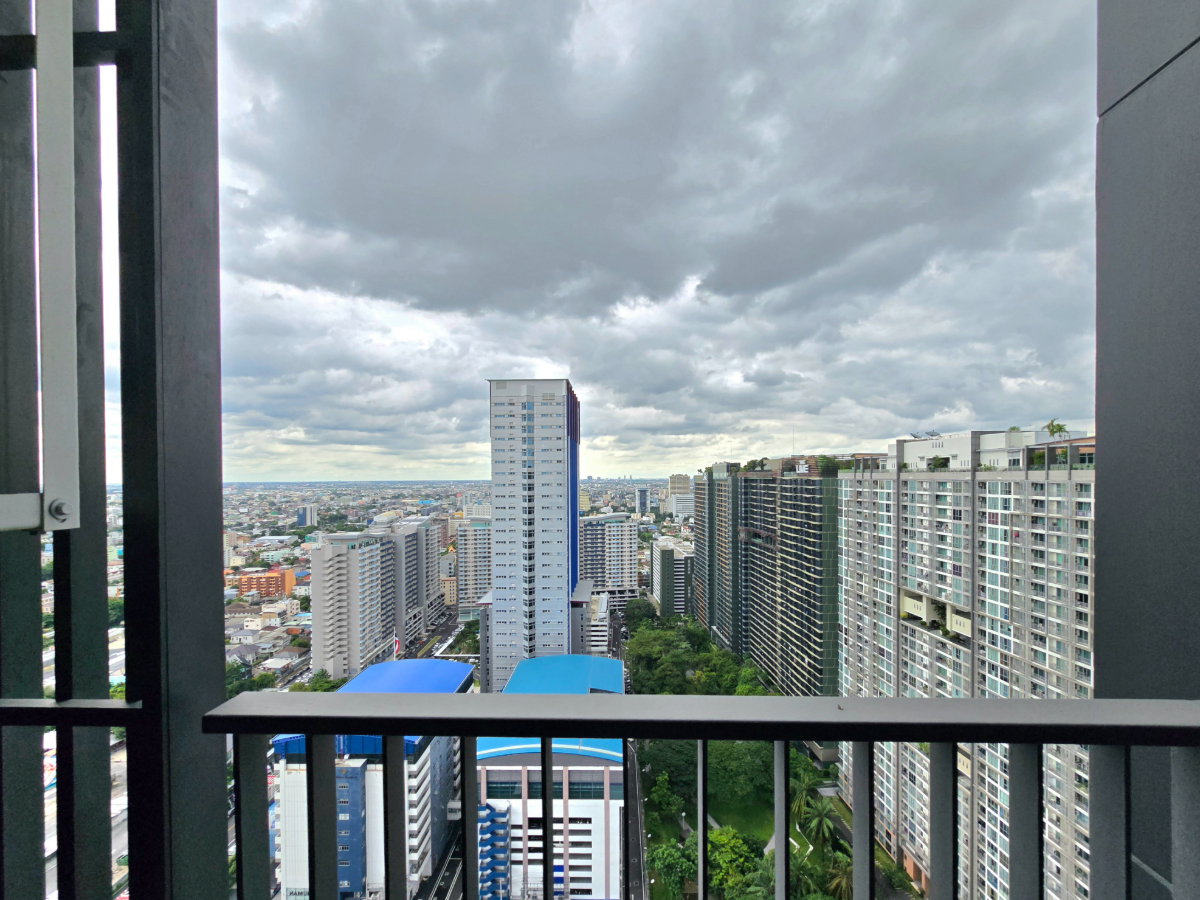 รูป Life Phahon - Ladprao ห้องสวย ราคาดี สอบถามเพิ่มเติมได้ที่ Line @condorental - รูปที่ 11/15