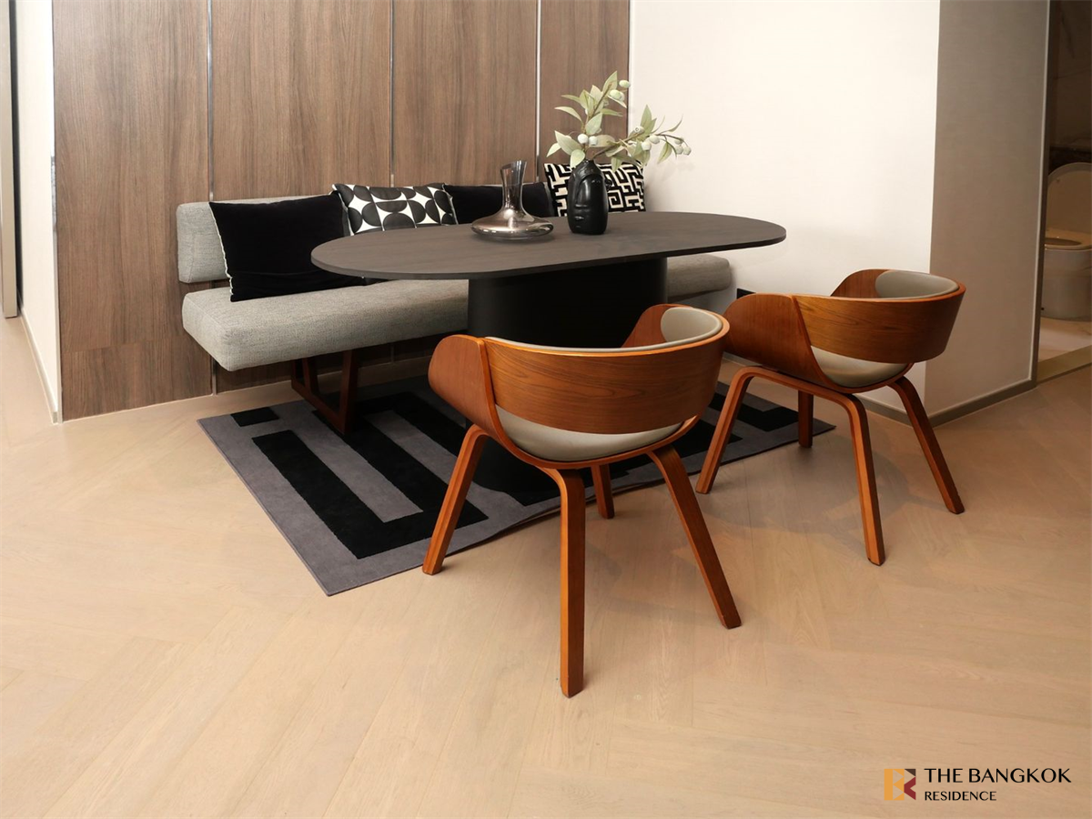 picture The Reserve Sathorn Luxury Unit, Ready for You Without the Wait - 3/10