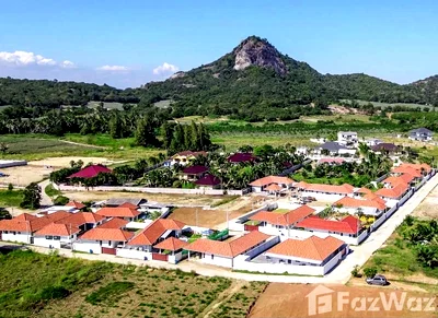 Houses for sale Hua Hin Prachaubkirikhan : 🏡 Charming 2-Bedroom Mountain view for Sale in Wang Pong 6674126