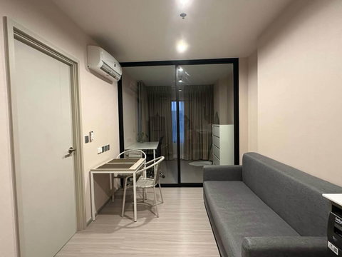 For Rent Aspire Erawan Prime Fully Furnished (Located next to the BTS Chang Erawan station entrance)