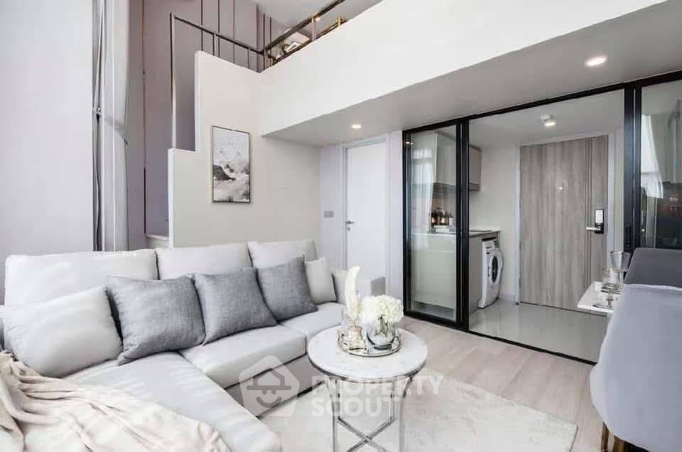 picture 28th-Floor 1-BR At Knightsbridge Prime Sathorn Near BTS Saint Louis (ID 3190931) - 2/13