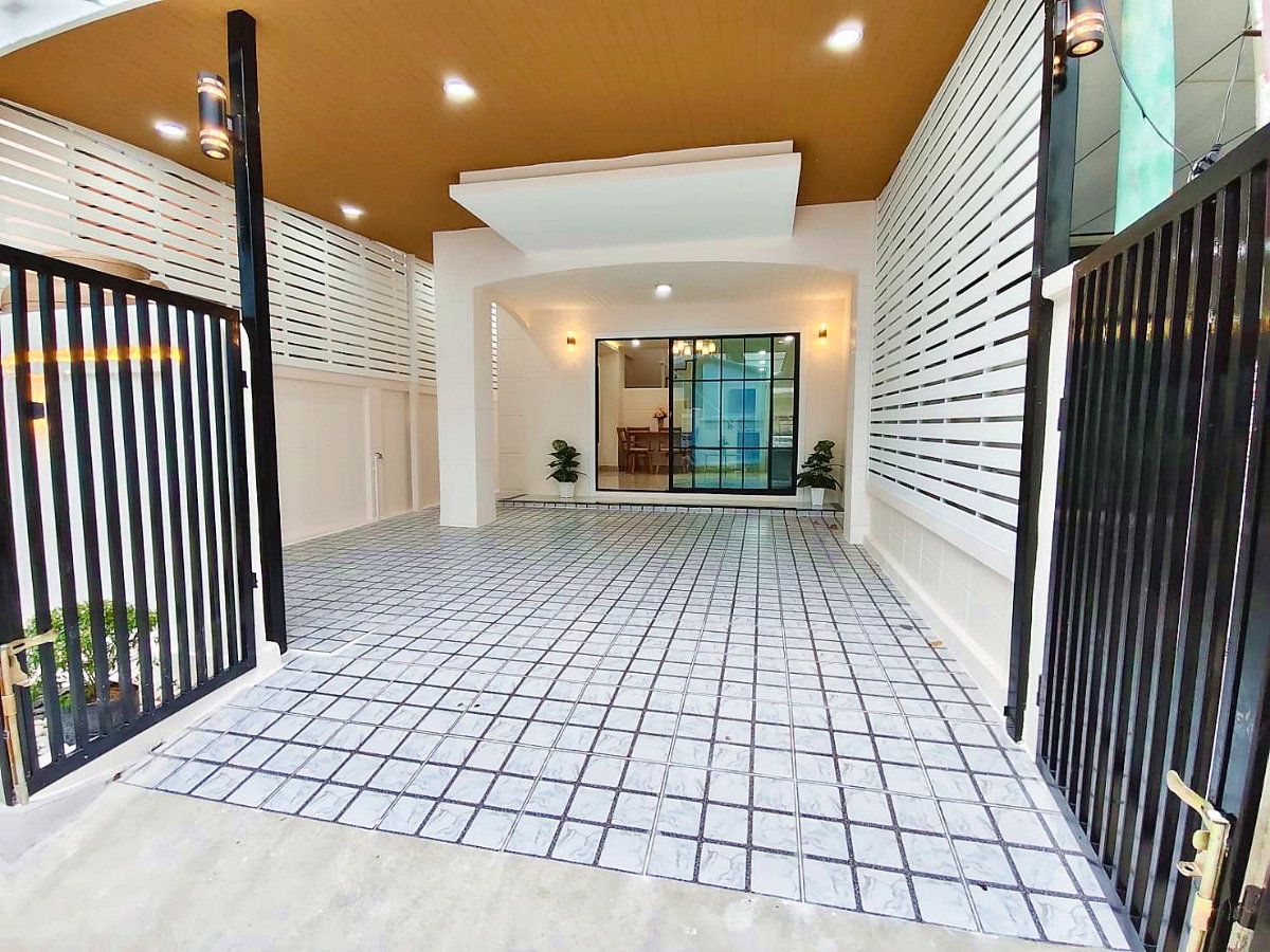 รูป บ้านสวย หลังริม #หมู่บ้าน ลุมพินี บางบัวทอง ใกล้เซ็นทรัล เวสเกต - รูปที่ 2/21