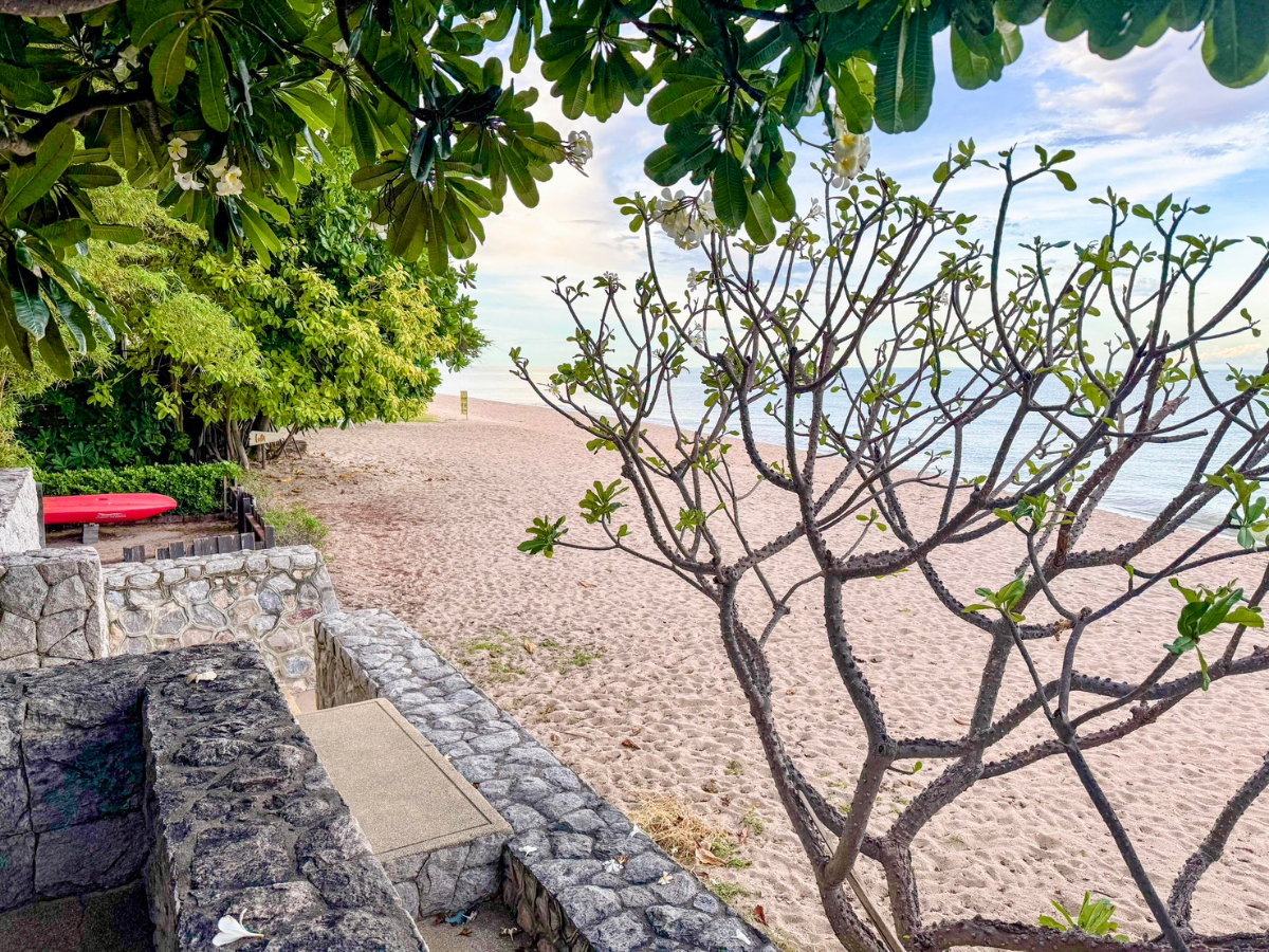 picture 🌊 Wake Up to Sea & Mountain Views — Spacious 122 sq.m. Beachfront Living! ⛰️  Baan Hansa Condo for Sale - 17/17