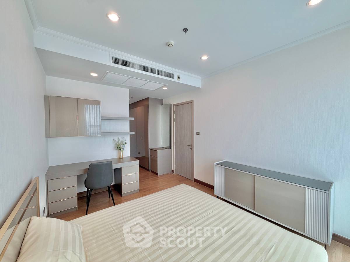 รูป คอนโด 2 ห้องนอน Supalai Oriental Sukhumvit 39 ใกล้ MRT เพชรบุรี (ID 3189115) - รูปที่ 7/11