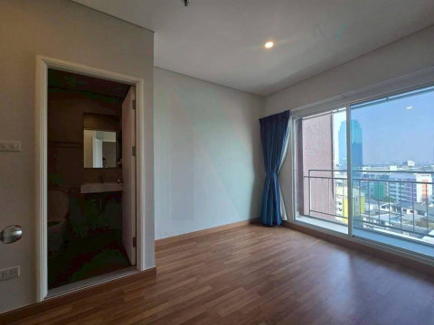 📌 ขายคอนโด ลุมพินี เพลส รัชดา-สาธุ อาคาร 1 ชั้น 11 1 ห้องนอน ขนาด 28 ตรม ใกล้ Central rama 3