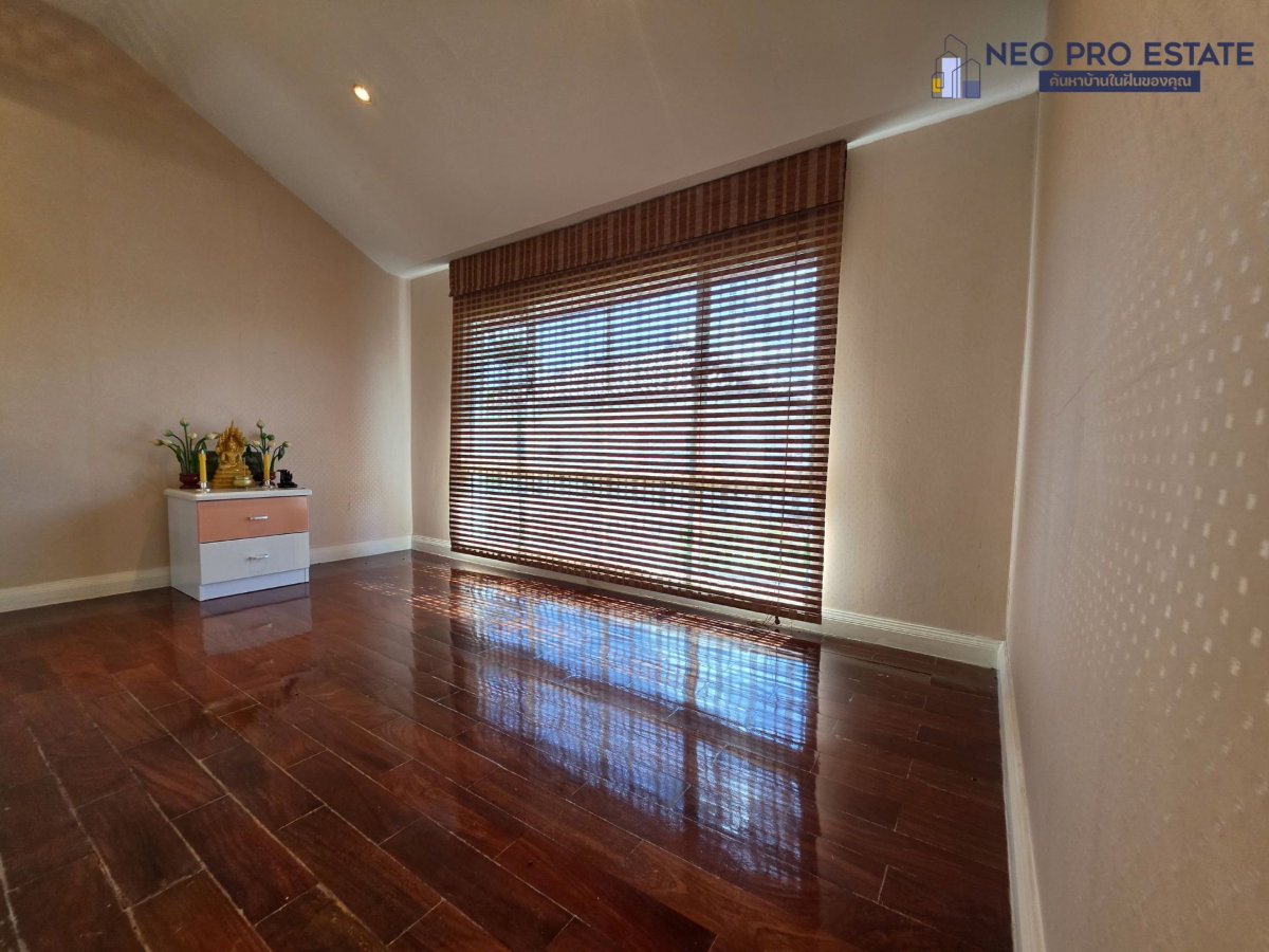 picture Luxury 2-Storey Detached House | Land & Houses Park, Khon Kaen - 14/25