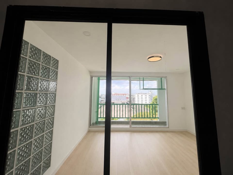 รูป 🏠 ขาย คอนโด City Villa Condo ซิตี้ วิลล่า คอนโด ลาดพร้าว 126 ห่างจาก BTS ลาดพร้าว 101 เพียง 500 เมตร ชั้นสูง วิวสระ✅ รีโนเวทใหม่ทั้งห้อง - รูปที่ 4/9