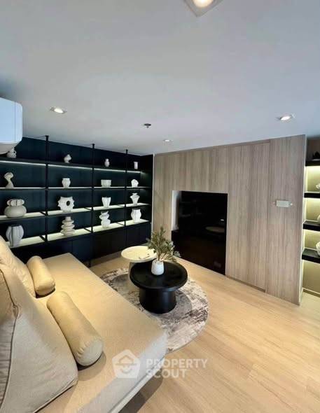 รูป คอนโด 3 ห้องนอน ให้เช่า โนเบิล สเตท 39 ใกล้ BTS พร้อมพงษ์ 400 ม. (ID 3066874) - รูปที่ 2/8