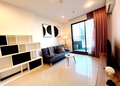 Condos for rent : Supalai Premier @           Asoke 