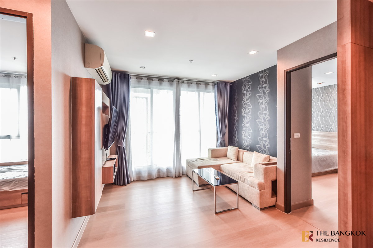 picture RHYTHM Sathorn ðïļ Prime Sathorn Location, Near BTS Saphan Taksin with Convenient Access to the CBD - 2/13