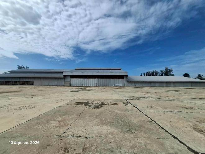 picture FACTORY 19157 Sq.w. Pho Thale Phichit for 103M - 2/57