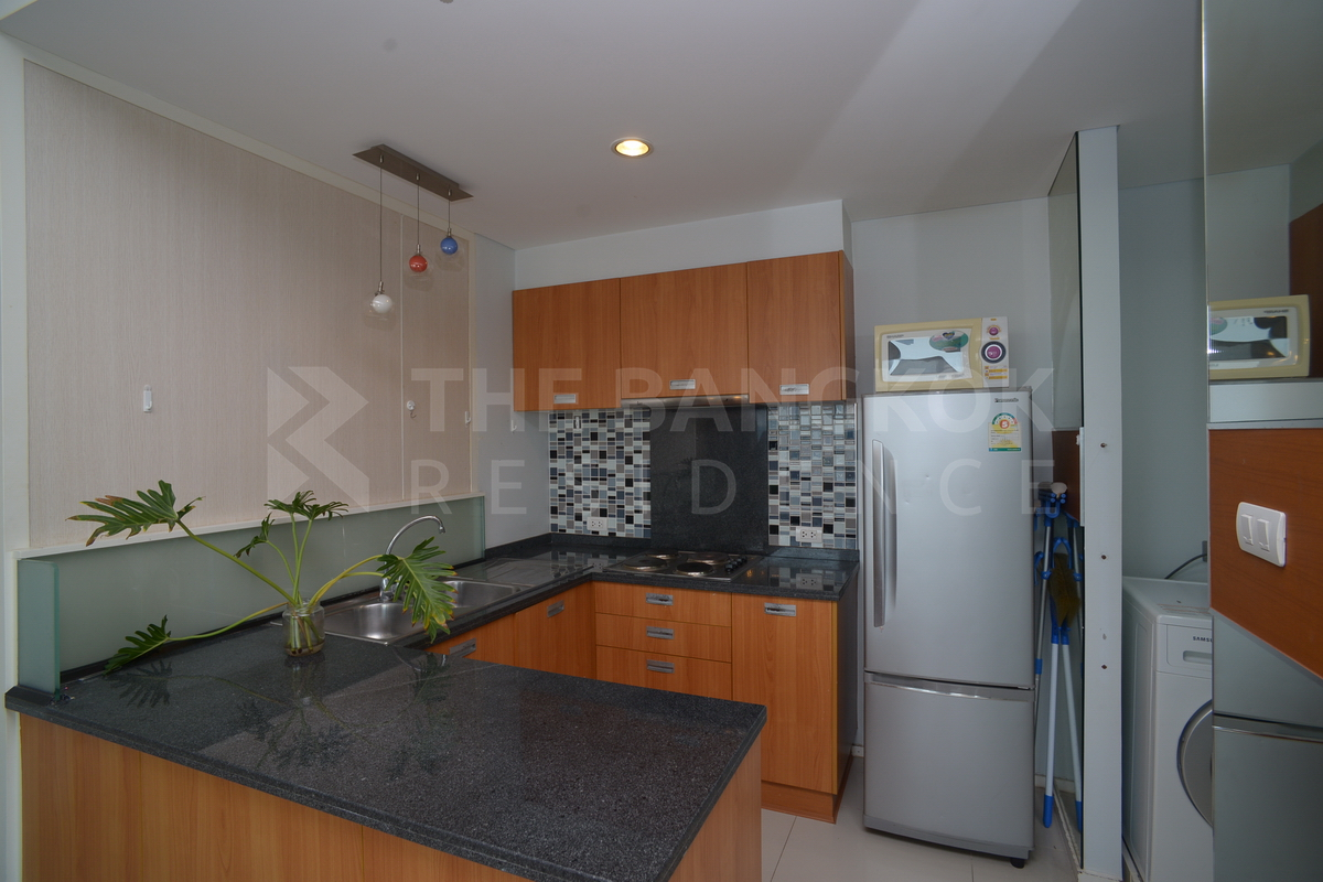 picture Easy Travel, Fully Utilized Space Villa Sathorn near BTS Krung Thonburi - 8/10