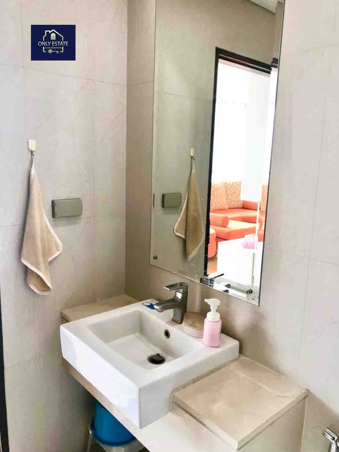 picture For Sale: Exclusive Corner Unit at Le Luk Condo – Steps from BTS Phra Khanong - 31/65