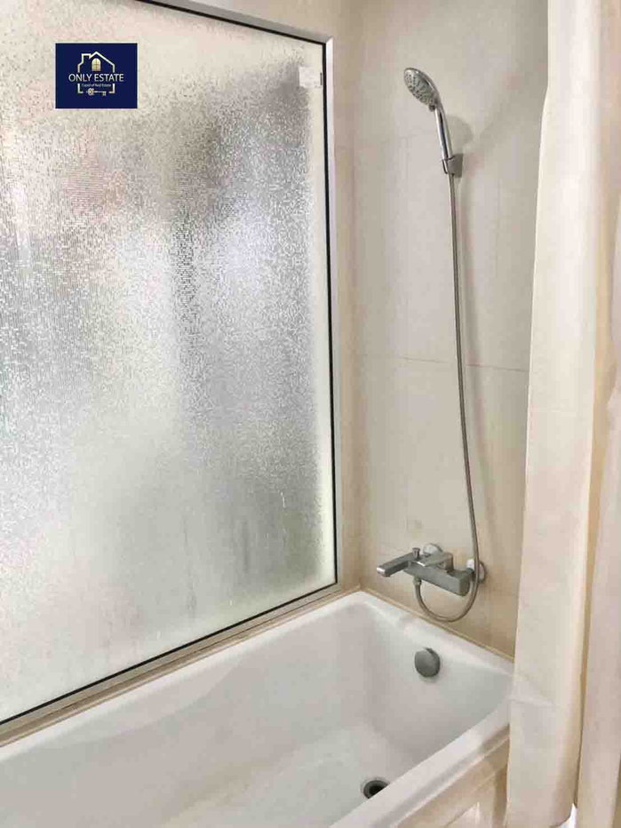 picture For Sale: Exclusive Corner Unit at Le Luk Condo – Steps from BTS Phra Khanong - 30/65