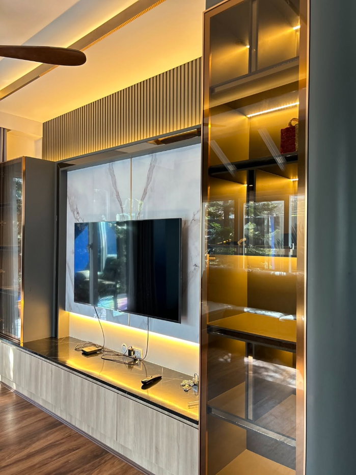 picture Luxury Homes, Laddarom Elegance, Ruamchok, 2 Houses Available, in a premium residential community. - 3/38